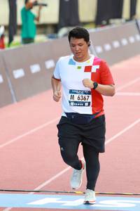 BIB: 6367
                            <button type="button" onclick="openModal(4646462)" class="btn btn-primary btn-sm float-right btn-popup" data-toggle="modal" data-target=".modal-high-quality">
                        <i class="fas fa-shopping-cart"></i> Add to Cart
                    </button>
                                            <button type="button" onclick="isThisMe(4646462, true)" class="btn btn-success btn-sm float-right btn-popup btn-isme hidden" data-toggle="tooltip" data-placement="bottom" title="นี่คือรูปของคุณใช่ไหม คลิกที่นี่เพื่อเอาเข้าอัลบั้ม">
                        <i class="fas fa-plus"></i> Add to album
                    </button>
                    <button type="button" onclick="isThisMe(4646462, false)" class="btn btn-warning btn-sm float-right btn-popup btn-isnotme hidden">
                        <i class="fas fa-ban"></i> Remove from album
                    </button>